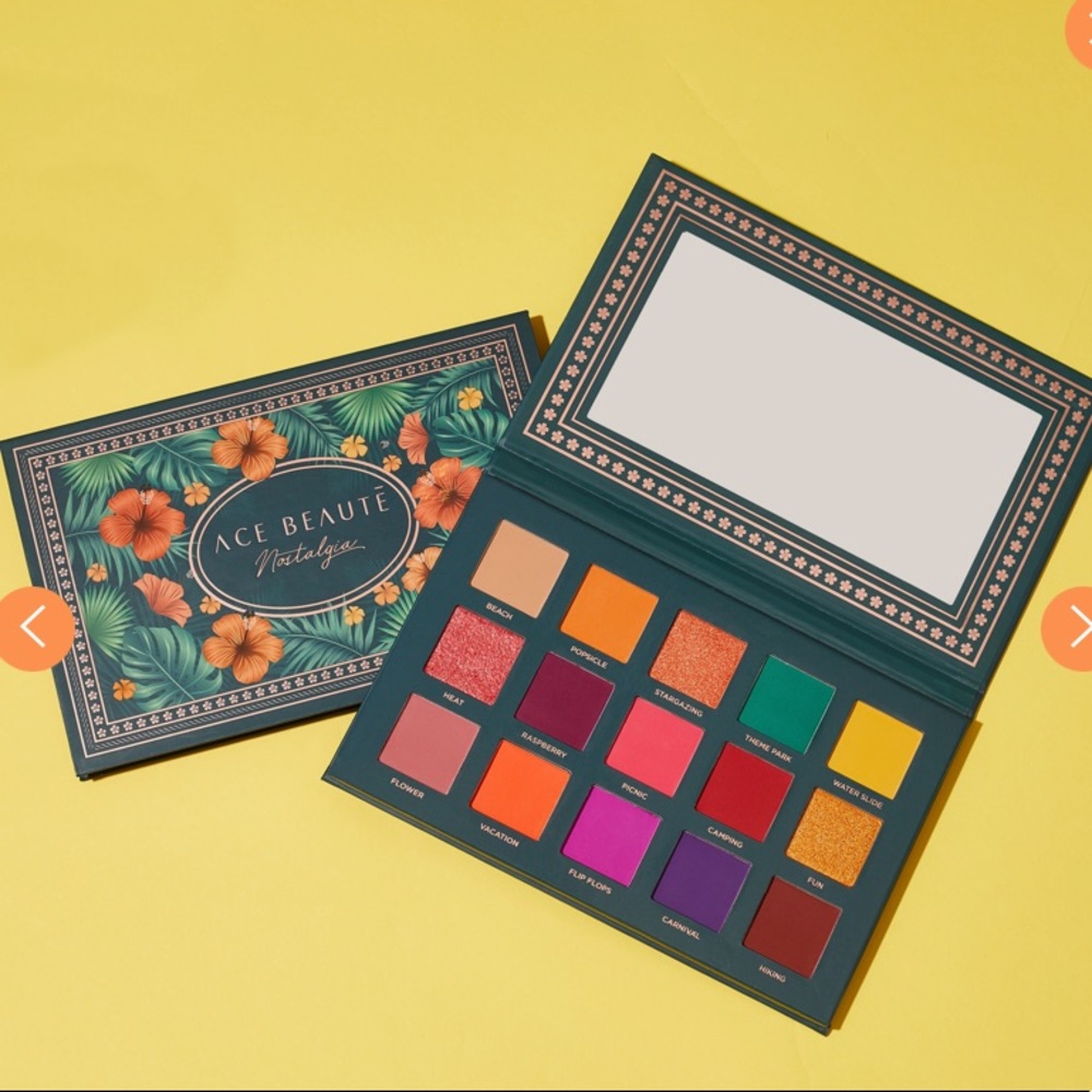 New Ace Beaute Nostagia- 15 Eye Shadow Palette.